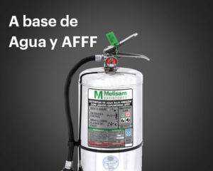 Agua y AFFF
